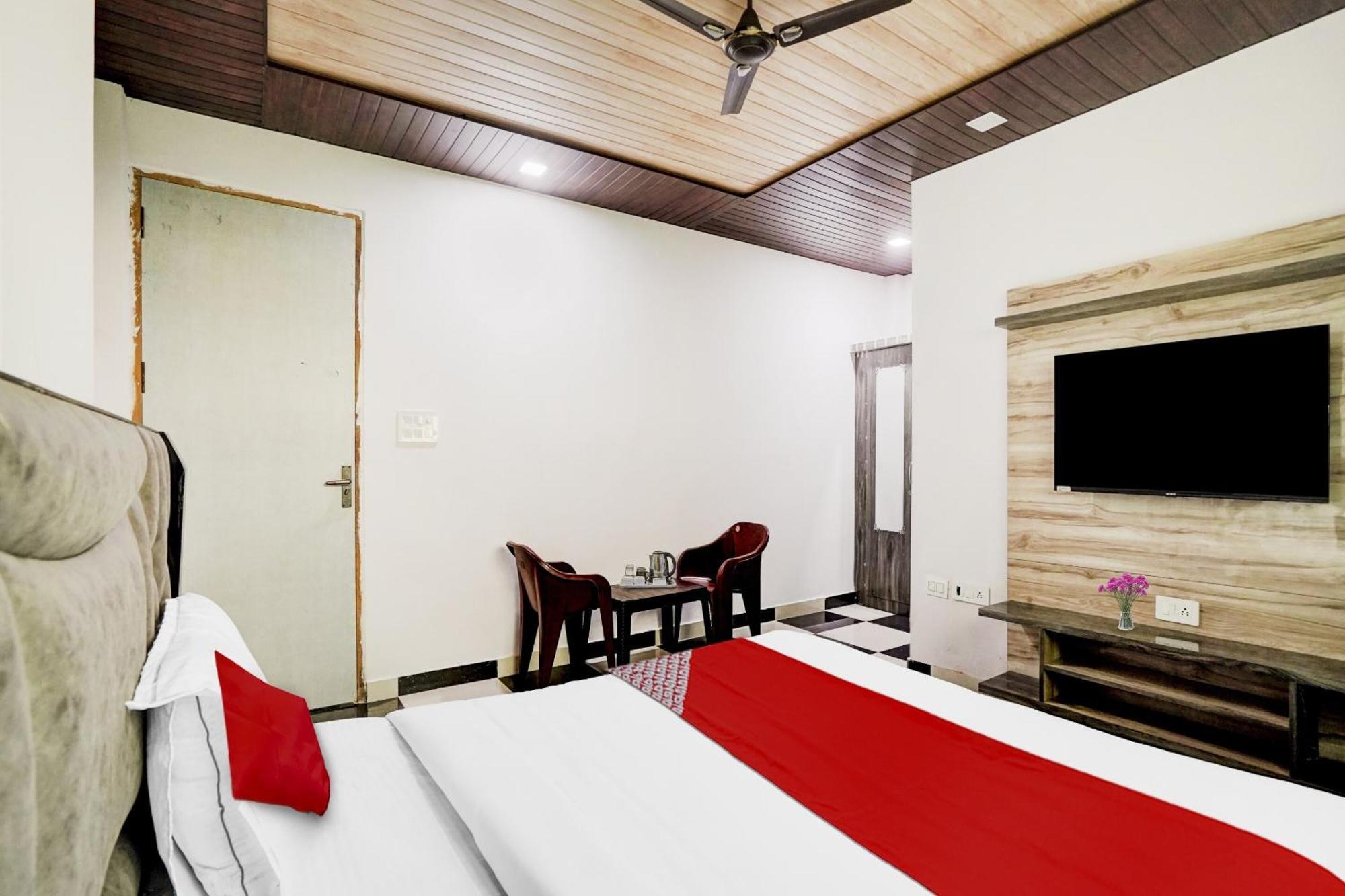 Collection O Love Garden Hotel Ghaziabad Exterior foto